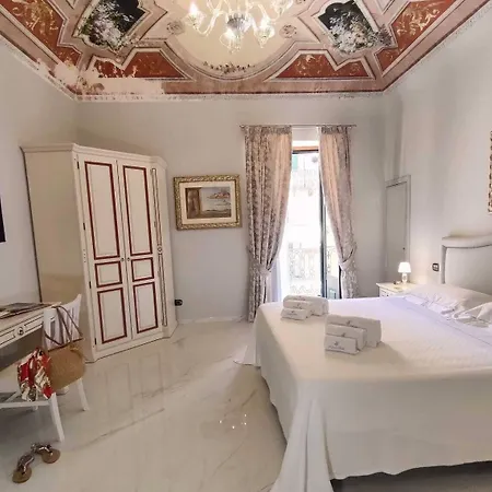Lipari Suite B&B Bed & Breakfast 4*