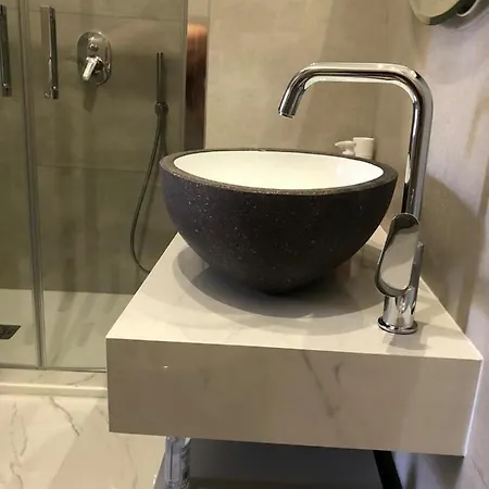 Lipari Suite B&B לינה וארוחת בוקר