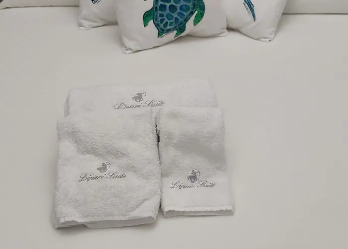 B&B Lipari Suite B&B 리파리